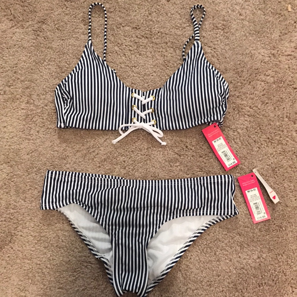 BRAND NEW Target Bikini (size M)